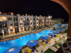 قرية لالونا ازور العين السخنة