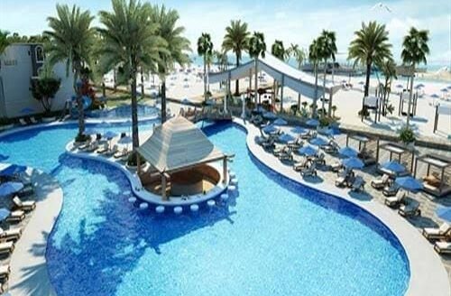 قرية كورنادو السخنة