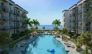 قرية لوجانو العين السخنه